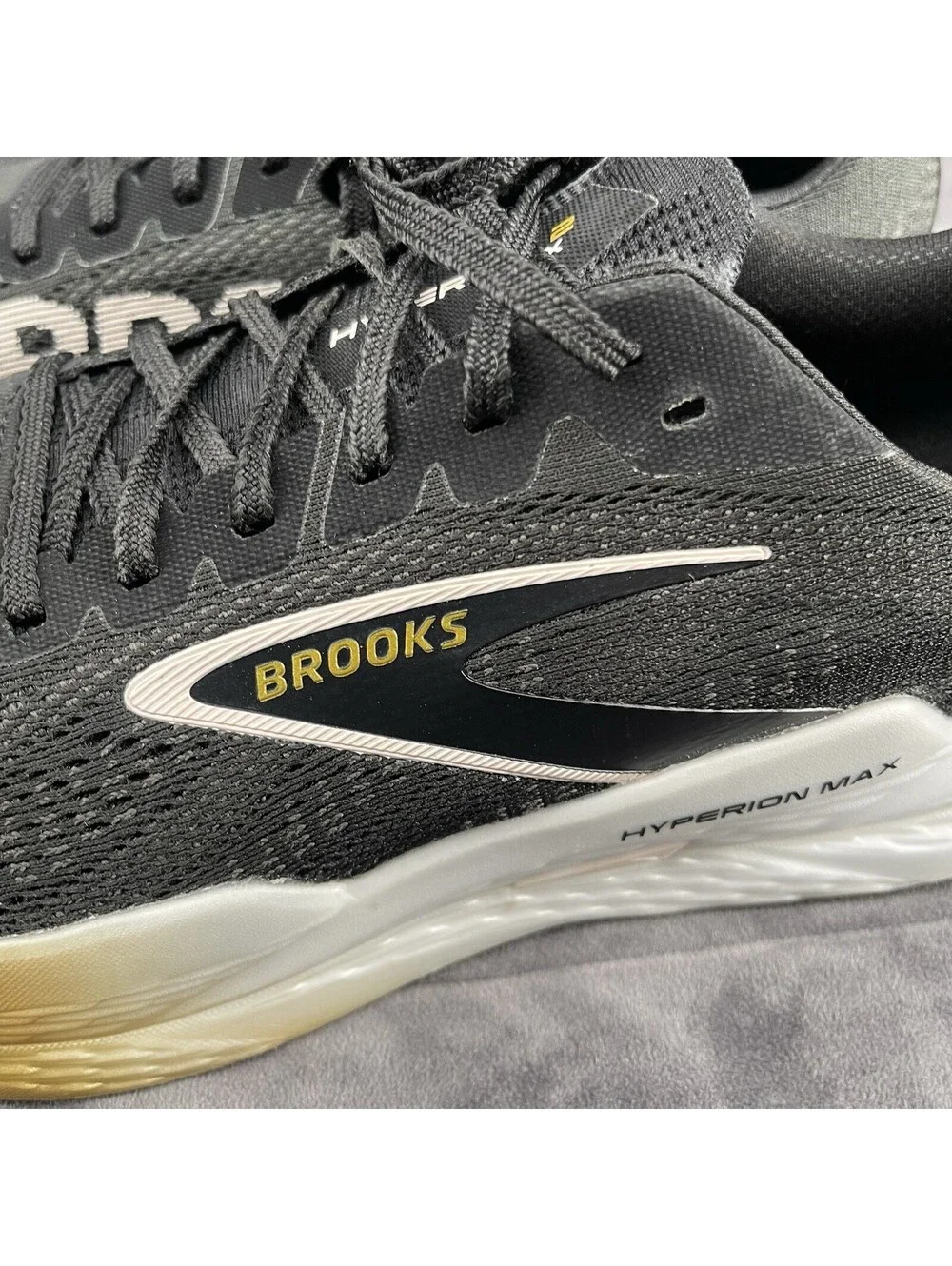 Brooks Hyperion Max 2 Men’s Running Shoes Black Gold US 10 D 1104341D098